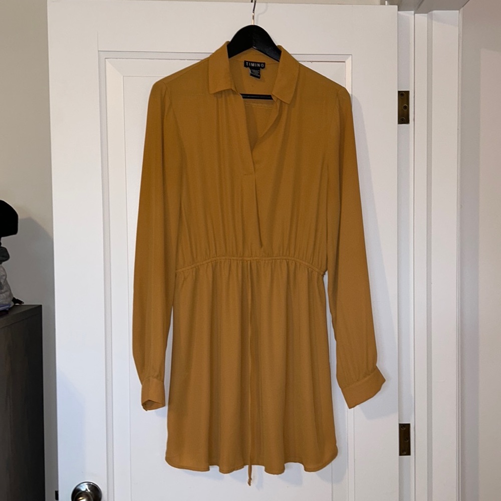 Ochre Yellow Mini Dress with v-neck, collar, elasticized waist with tie